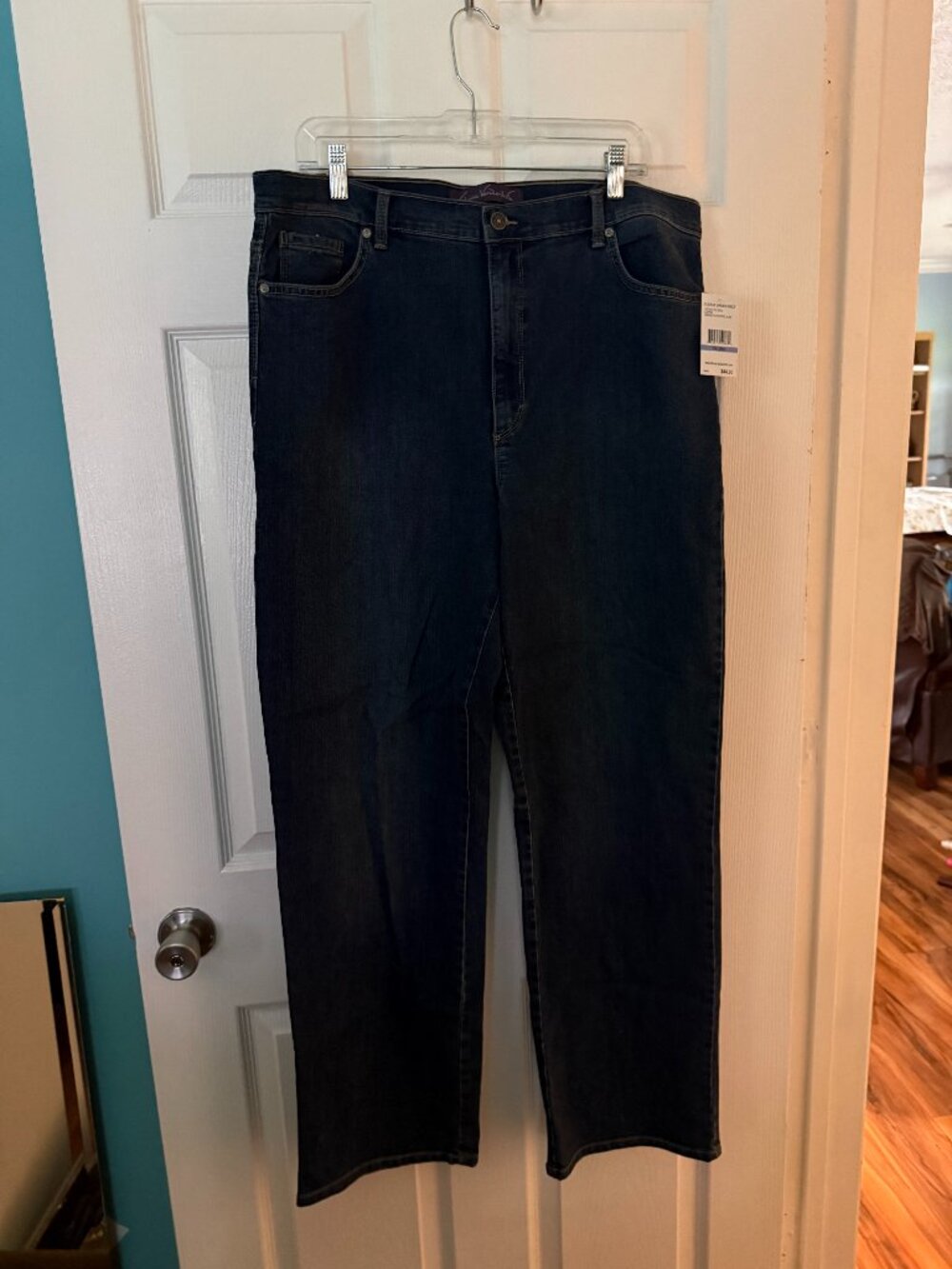 Gloria Vanderbilt New Amanda Stovepipe Jeans Medium Blue size 18 Long